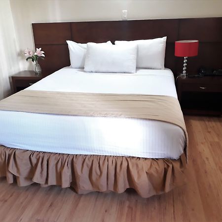 Hotel Poblado Campestre Medellin Ngoại thất bức ảnh
